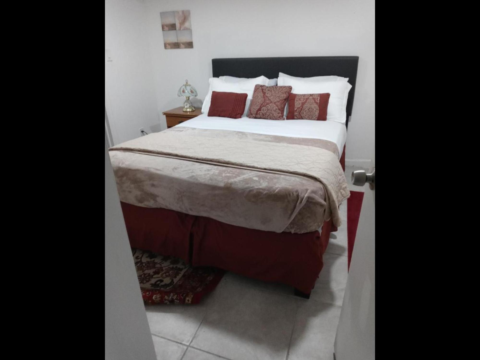 "Cozy Basement Retreat Just 40 Minutes To Nyc!" Apartment Irvington Luaran gambar