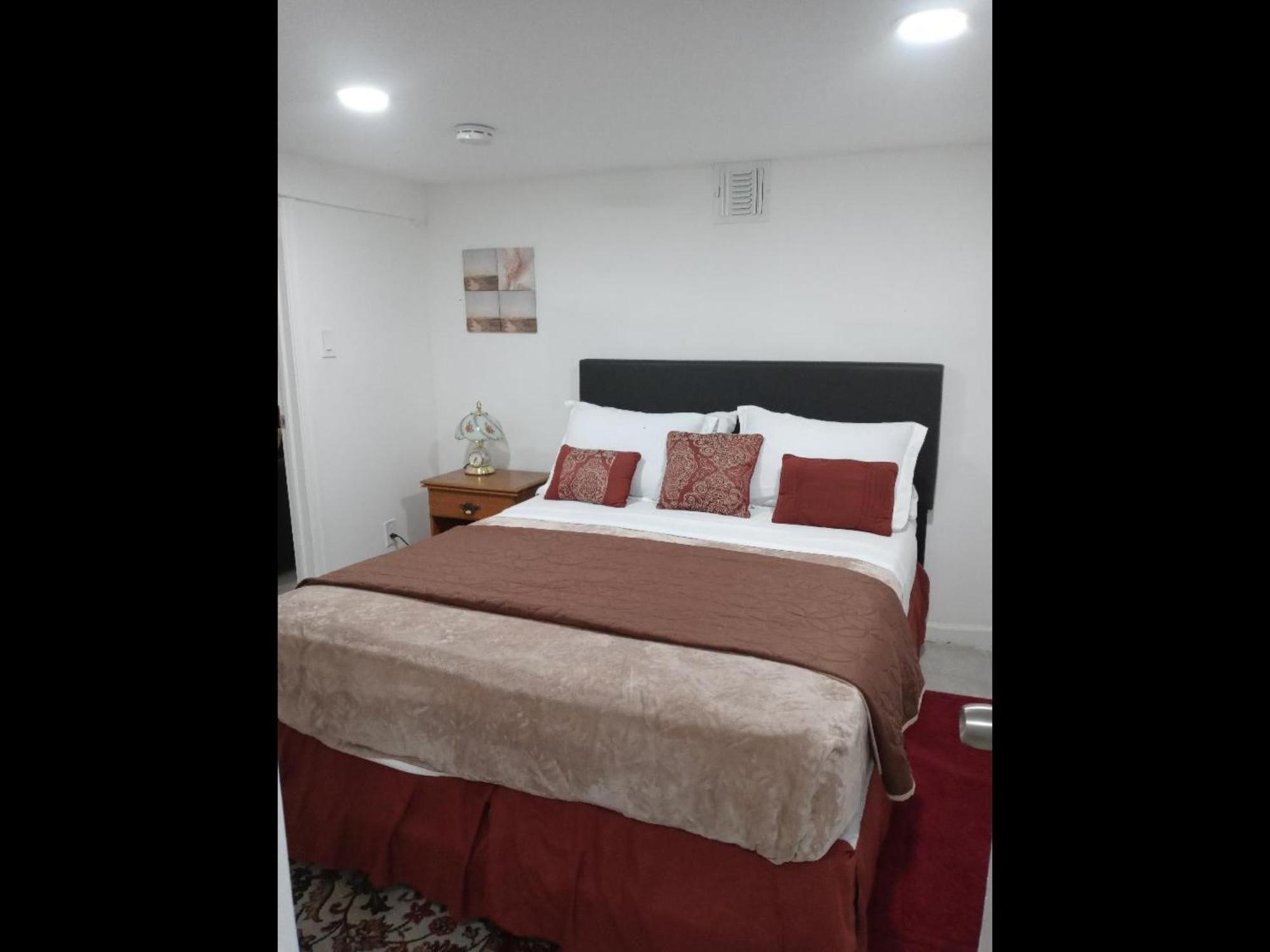 "Cozy Basement Retreat Just 40 Minutes To Nyc!" Apartment Irvington Luaran gambar