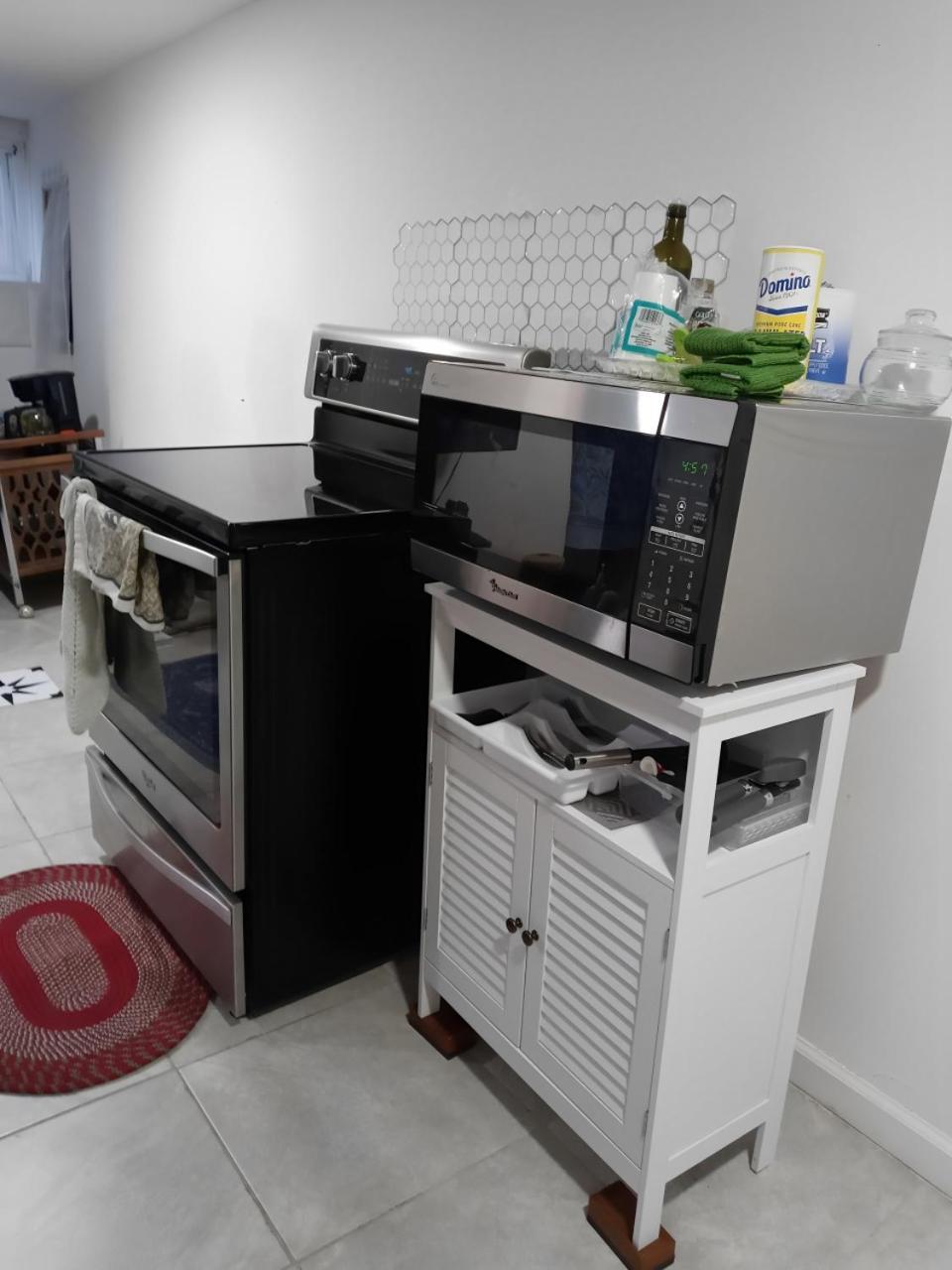 "Cozy Basement Retreat Just 40 Minutes To Nyc!" Apartment Irvington Luaran gambar