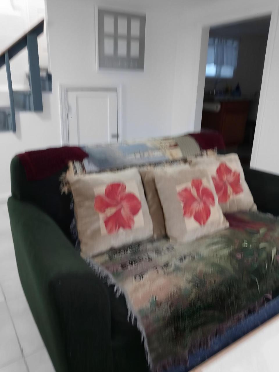 "Cozy Basement Retreat Just 40 Minutes To Nyc!" Apartment Irvington Luaran gambar